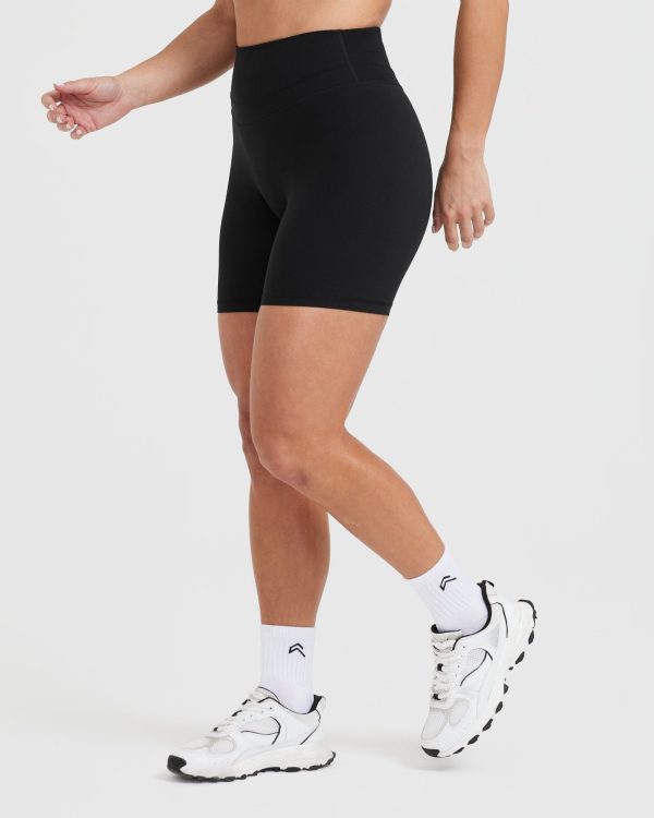 Unified High Waisted Shorts 6  | Black Fashion - Image 3
