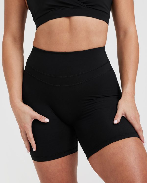 Unified High Waisted Shorts 6  | Black Fashion - Image 4
